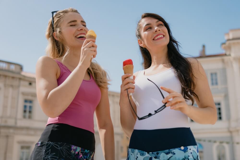 5 απαραίτητα κομμάτια για καλοκαιρινή εξερεύνηση στην πόλη