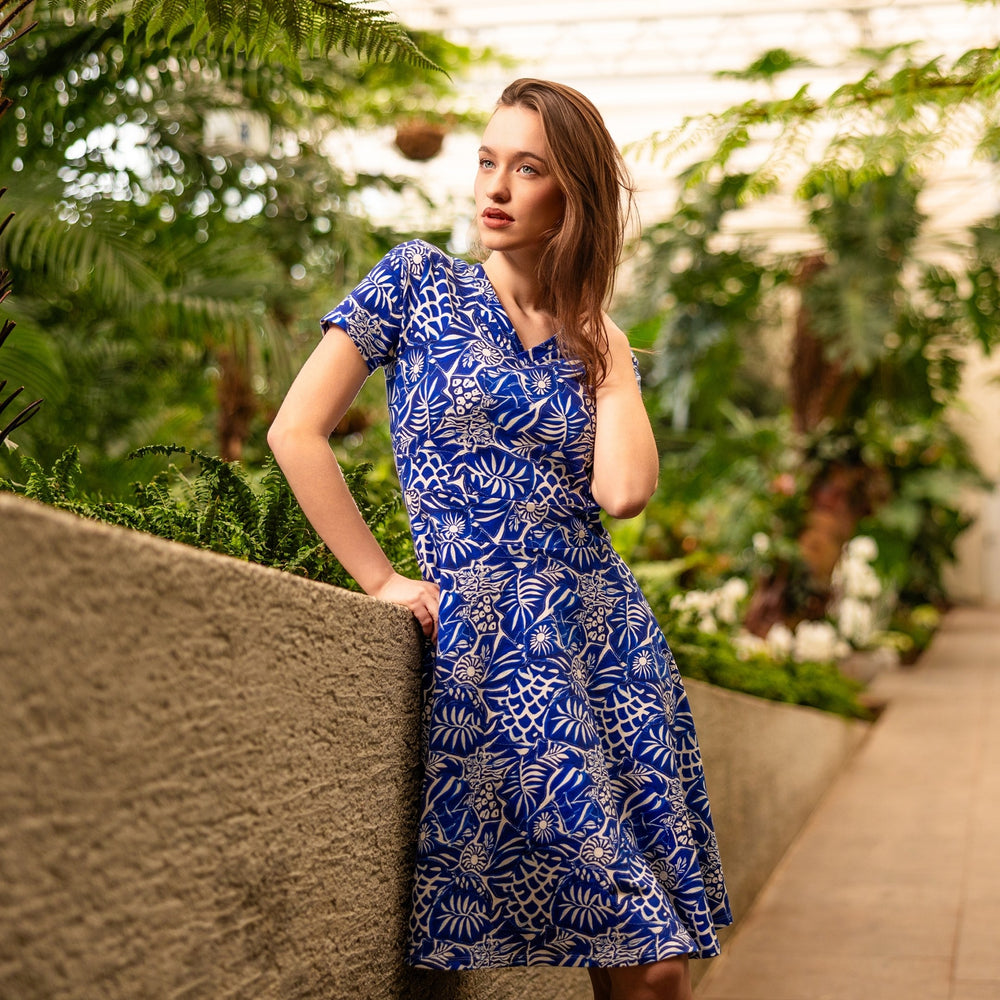 Ελαφρύ. Θηλυκό. Δικό σας.